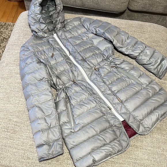 Kenneth Cole Puffer Jacket - Picture 2 of 6